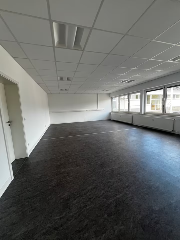Wetzlar-Garbenheim: Büro-, Praxisfläche oder Kursraum