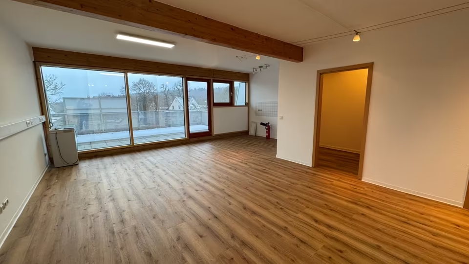 Helle- & moderne Wohnung in Weilburg